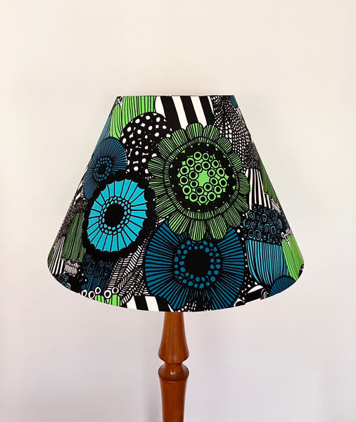 A Marimekko Siirtolapuutarha Tapered Lampshade