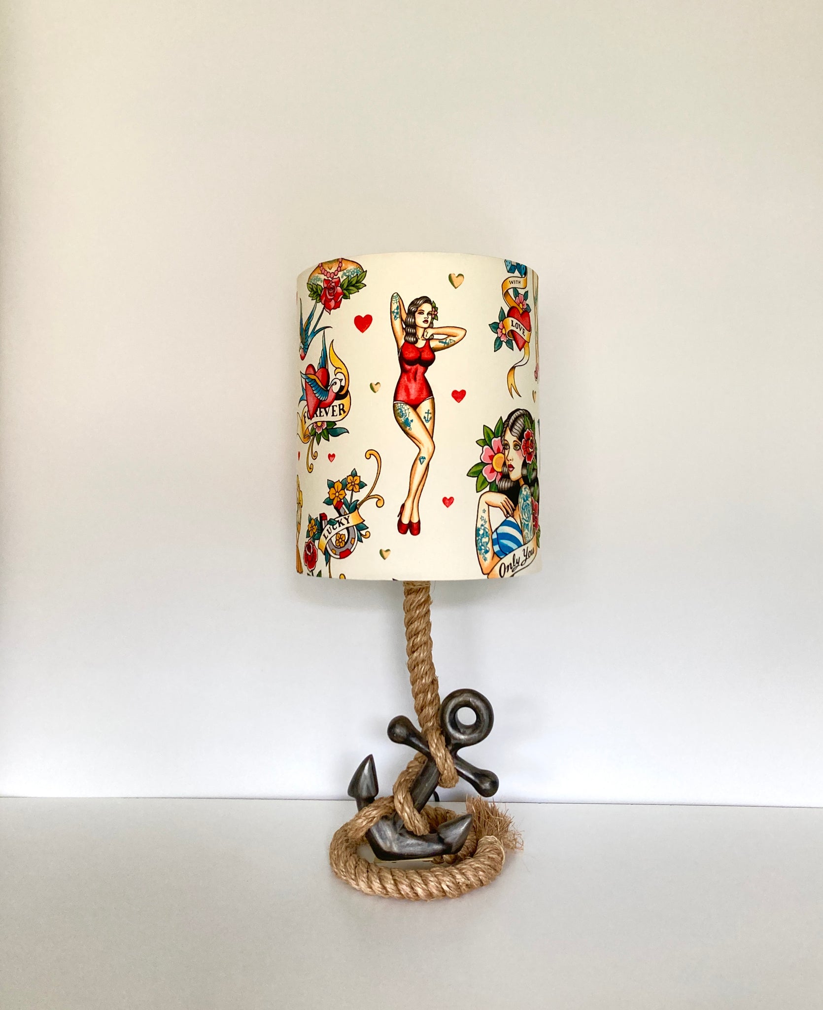 Nautical Pin-Up Anchor & Rope Table Lamp