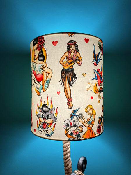 Nautical Pin-Up Anchor & Rope Table Lamp